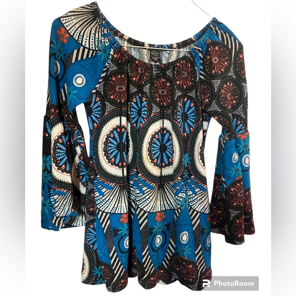 Win win peasant scoop neck bell sleeve ladies tunic blouse small medium